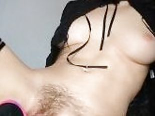 Payudara besar, Amatir, Hitam, Mesin, Alat mainan seks, Berpayudara besar, Seorang diri, Orang biadab, Berambut cokelat, Penis