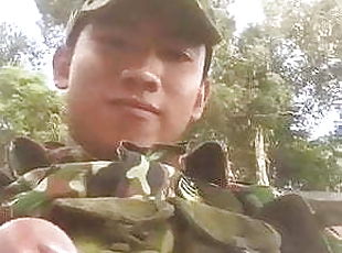 cute asian young military shows his cut dick on cam (18&#039;&#039;)