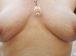 Tetas grandes, Enorme, Pezones, Esposa, Madurita caliente, Mamá, Sadomasoquismo, Doble, Cachonda, Ama de casa