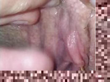 clitoris, batran, pasarica, milf, cuplu, pirsing, casatorita, mai-batran, vagin