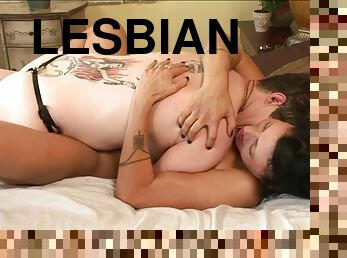 Wild lesbian show between two horny babes