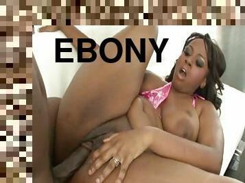 Big butt ebony tootsi gets creampie