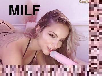 Shameless MILF dirty xxx cam show