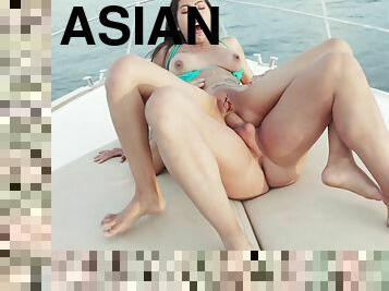 Asian spinner Polly Pons hot sex scene