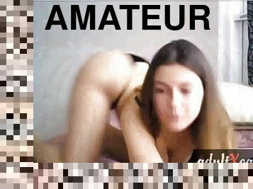 Teen beauty toying pussy on webcamadultxcam.com