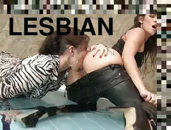 לסבית-lesbian, אמא-שאני-רוצה-לזיין, כוכבת-פורנו, לעשות-עם-האצבע, ברכה, פעולה, שחרחורת, עור