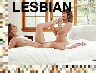Gorgeous foot fetish lesbians fucking passionately in bed