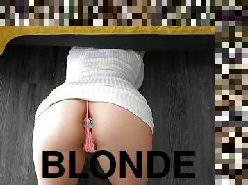 blond, ritna-luknja