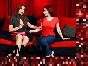 Mommy spanks best