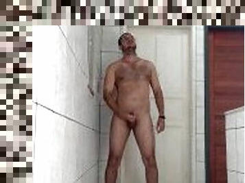 I get naked in the hallway and jerk off