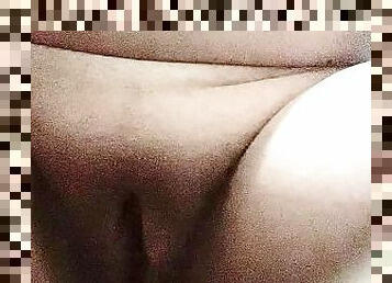 masturbação, velho, mijando, cona-pussy, esguincho, amador, jovem18, excitante, casa-de-banho, mais-velho