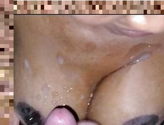 gros-nichons, amateur, ejaculation-sur-le-corps, ébène, milf, maman, black, point-de-vue, ejaculation, mère