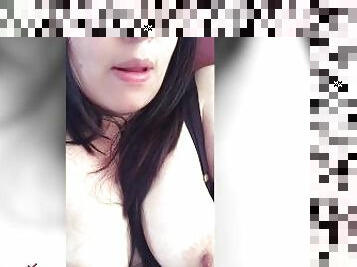 sexy hermanastra se masturba y se graba para hermanastro ella es muy candente