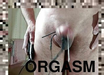 onani, orgasme, pikslikkeri, udløsning, legetøj, bdsm, sperm, solo