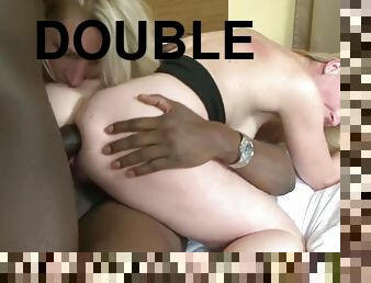 Blonde Whores Get Double Penetration After Sucking Two Massive Black Cocks - DeutscheOmas