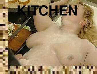 Kiki morin fucking in the kitchen