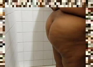 black bbw takes hot shower