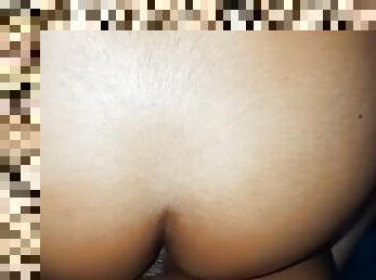 Sexo anal bien rico sin condon