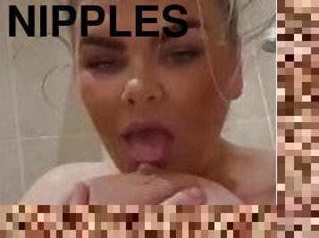 BBW SUCKS ON HER MASSIVE NIPPLES!