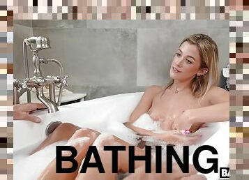 The Bonding Tub Ashley Alexander, Peter Fitzwell