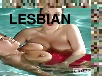 payudara-besar, lesbian-lesbian, jenis-pornografi-milf, gemuk, sudut-pandang, berambut-cokelat