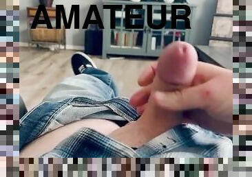 masturbation, amateur, énorme-bite, gay, branlette, secousses, première-fois, ejaculation, attrapée, solo