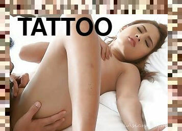 babes, garganta-funda, tatuagem