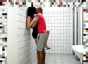 banhos, transsexual, amador, alemão, casal, beijando