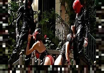 fisting, en-plein-air, amateur, anal, ejaculation-sur-le-corps, allemand, vintage, gangbang, bdsm, sexe-de-groupe