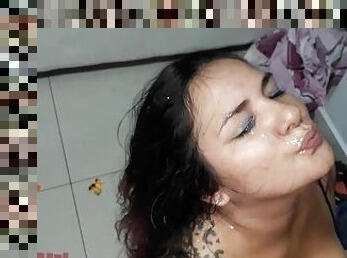 payudara-besar, posisi-seks-doggy-style, blowjob-seks-dengan-mengisap-penis, cumshot-keluarnya-sperma, sperma, teransang, payudara, bokong, tato