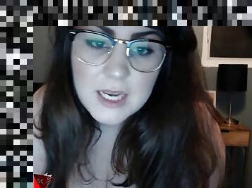 Amateur Chubby Big Tits Glasses Facial