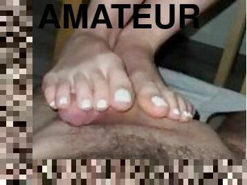 russe, amateur, branlette, pieds, branlette-avec-les-pieds