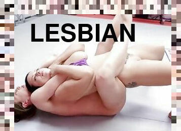 tate-mari, strapon, lesbiana, wresling, tatoasa, alb