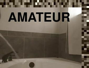 pisser, amateur, compilation, coquine, fétiche, solo, tabou, humide, érotique