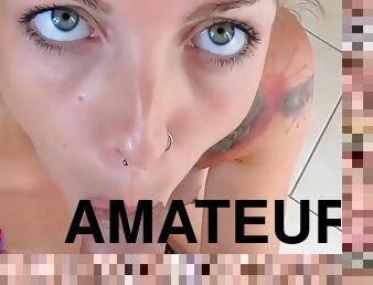 amatoriali, pompini, cazzi-enormi, mammine-mature, gole-profonde, pov, bionde, anellini, tatuaggi