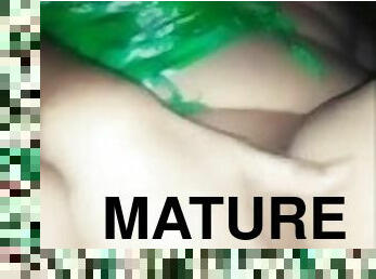 masturbation, fitta-pussy, amatör, mogen, blandade-raser, milf, hemmagjord, fingerknull, kåt, vacker