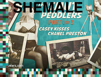 Casey Kisses & Chanel Preston in The Smut Peddlers: Part One Casey Kisses And Chanel Preston - KINK