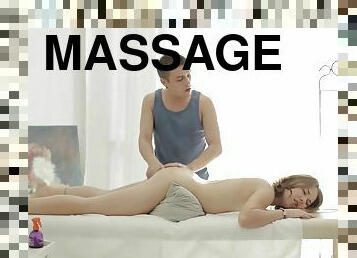 Diana Dali - Massage Guru