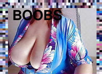 Umnizza  and her big boobs (Umnizza und ihre geilen Titten)