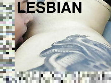 ¼ουνί̍-pussy, »εσβία̍-lesbian