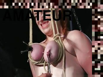 amatir, gambarvideo-porno-secara-eksplisit-dan-intens, bdsm-seks-kasar-dan-agresif, budak, berambut-merah, bondage-seks-dengan-mengikat-tubuh