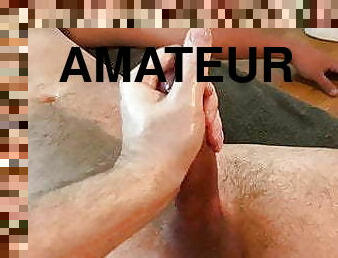 amateur, ejaculation-sur-le-corps, énorme-bite, gay, maison, branlette, couple, ejaculation, lait, suédois