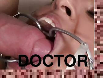 Submissive latina babe fucked hard in doctors office