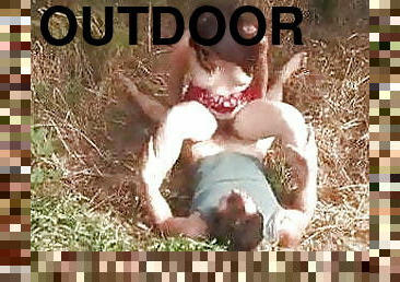 Outdoor sex, what could be more beautiful