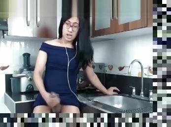 masturbação, transsexual, pénis-grande, travesti, gozando, cozinha