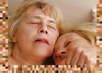 OmaPasS Amateur Grannies Porn Action Compilation 