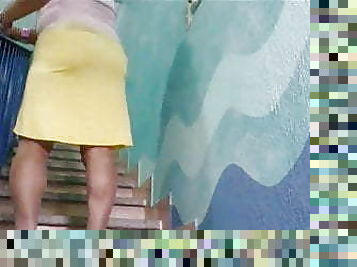 138 YELLOW SKIRT