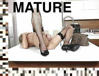 masturbation, chatte-pussy, femme, mature, bas, européenne, euro, femme-au-foyer, serrée, tchèque