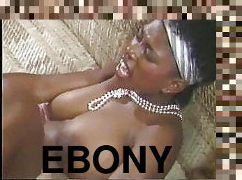 tetas-grandes, peluda, coño-pussy, maduro, negra-ebony, interracial, madurita-caliente, vintage, clásico, retro