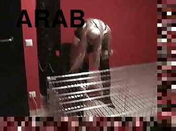 arabian slave get tortures in cage